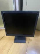 NEC. 17", ���������� �� (LCD, LED, QLED) ����