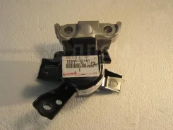 ������� ��������� ������ Toyota Rav 4. �������� 100%. Toyota 1230528240 1230528240 ����