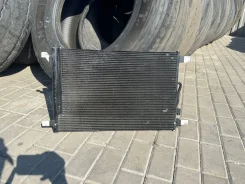 �������� ������������ Audi Q3 2 5Q0816411AS 5Q0816411AS ����