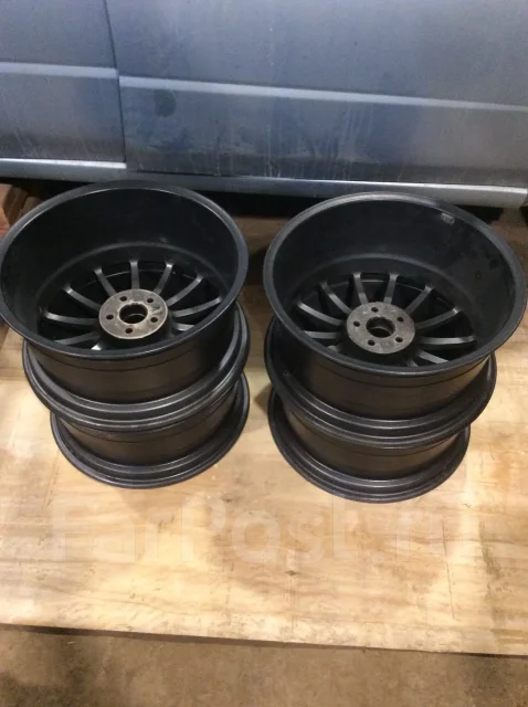 Slik. 8.5x18", 5x100, ET-40, �� 52���. ����