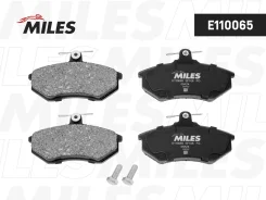 ������� ��������� �������� (��� ������� + �����) (����� Semi-Metallic) AUDI 80/VW GOLF III/Passat/Vento/Chery Amulet/Tiggo (TRW GDB430) E110065 Miles...