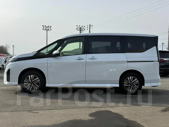 Nissan Serena. �������, 4wd, 2.0 (143��.�.), ������, �/�. ��� ����� �� ������������ ����