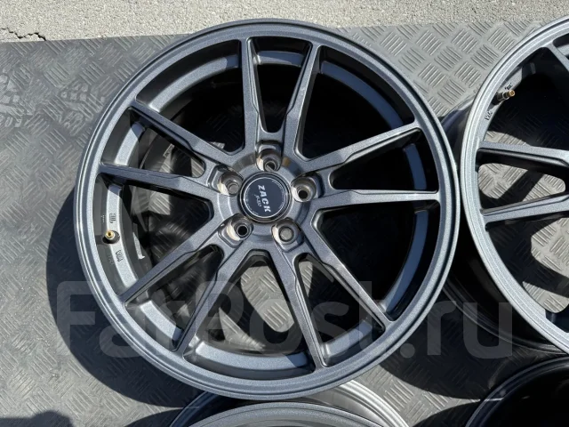 Japan Sanyo Zack JP-520. 7.0x17", 5x100, ET48, �� 67,1���. ����