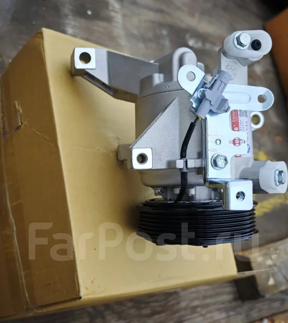 ���������� ������������ Subaru 73111-FJ040 ����