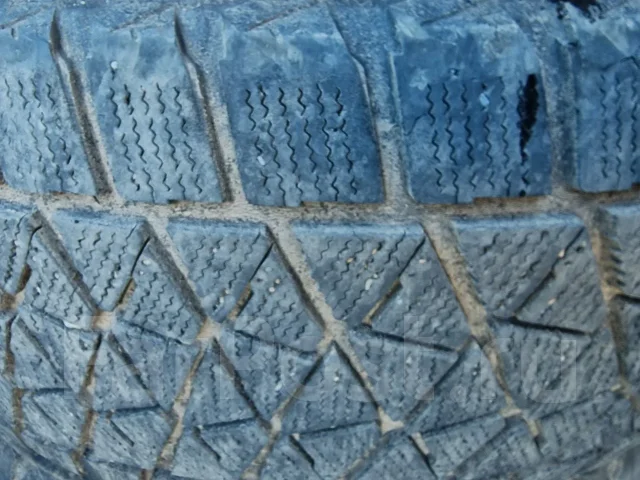 Bridgestone Blizzak DM-V2. ������, ��� �����, 2019 ���, �/�, ����� 40 % ����