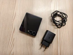 Samsung Galaxy Z Flip7. �/�, 256 ��, ������, 3G, 4G LTE, 5G, NFC, eSIM, ������� �������, ������������ ������� ����