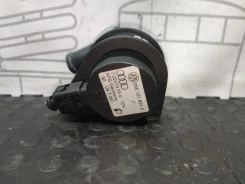 ����� ������� (�����) Audi A6 06E121601C 4F2 C6 CAJ 06E121601C ����