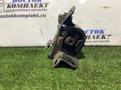 ������� ��������� Toyota Voxy 2004 1237228100 AZR60G 1AZ-FSE, �������� ����� 1237228100 ����