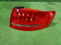 ������ Audi A4 2010 8K9945096B B8 CDNC, ������ ������ 8K9945096B ����