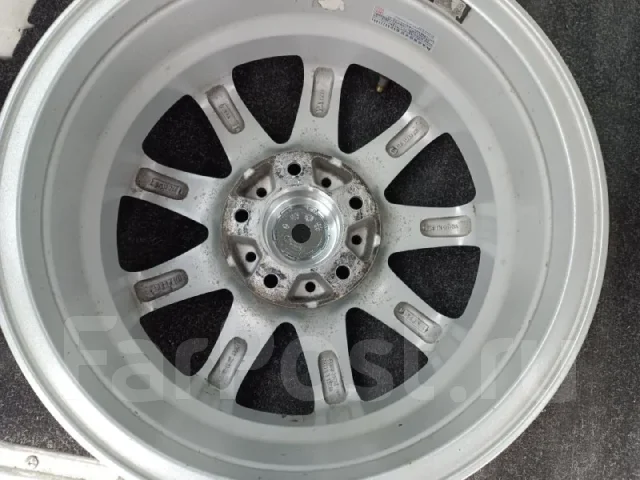Hot Stuff Exceeder. 6.0x15", 5x114.3, ET50 ����