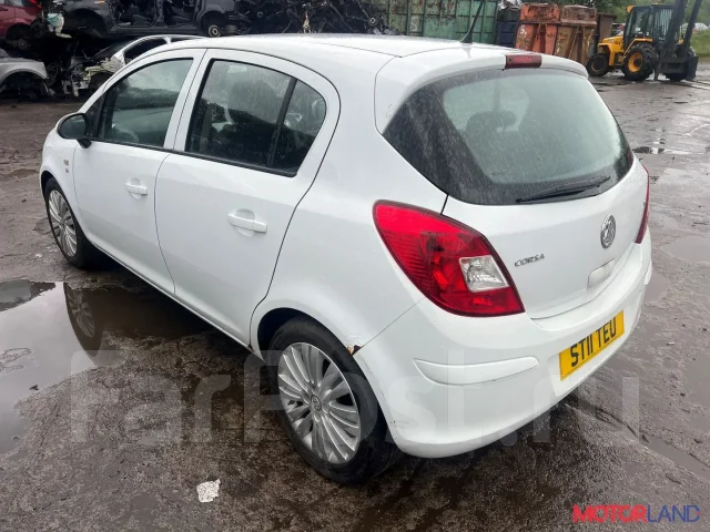 ������� Opel Corsa D 2006-2014 21104454 1202110 ����