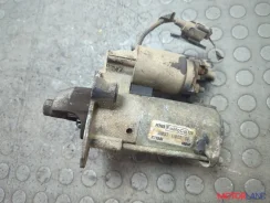 ������� Ford Focus 2 2008-2011 21136680 3M5T11000CF ����