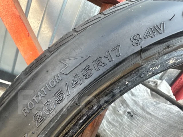 Bridgestone Sports Tourer MY-01. ������, 2011 ���, �/�, ����� 20 % ����