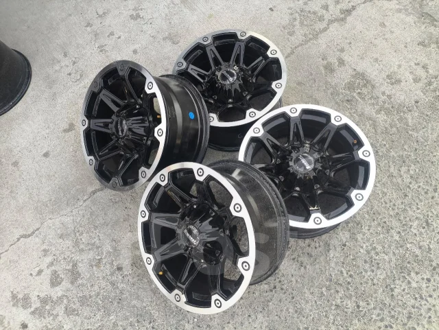 Mak Canyon. 8.0x16", 6x139.7, ET0, �� 110,1���. ����