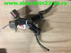 ����� ���� Mitsubishi Lancer Cedia 2003 MS820959 CS2A 4G15 MPI MS820959 ����