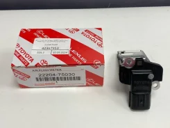 ������ ������� ������� ���� Toyota Hilux Prado Hiace UZ/UR/TR/RZ 22204-75030 2220475030 ����