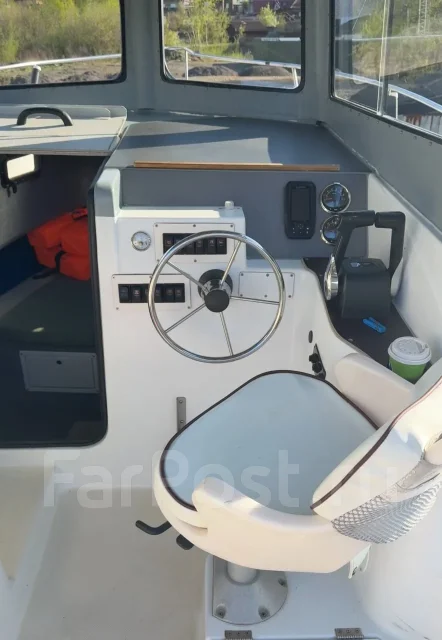 Bayliner. 1996 ���, ����� 8,36��., ��������� ���������, 260��.�., ������ ����