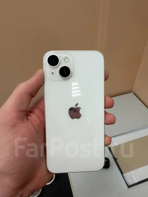 Apple iPhone 14. �/�, 8 ��, �����, 4G LTE, Dual-SIM ����