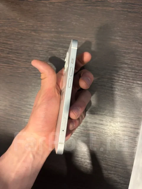 Apple iPhone 13. �/�, 128 ��, �����, 4G LTE, NFC, eSIM, ������� ������� ����