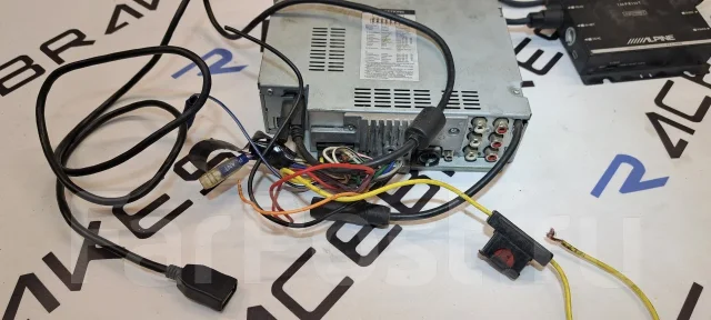 Alpine IDA-X305S ����