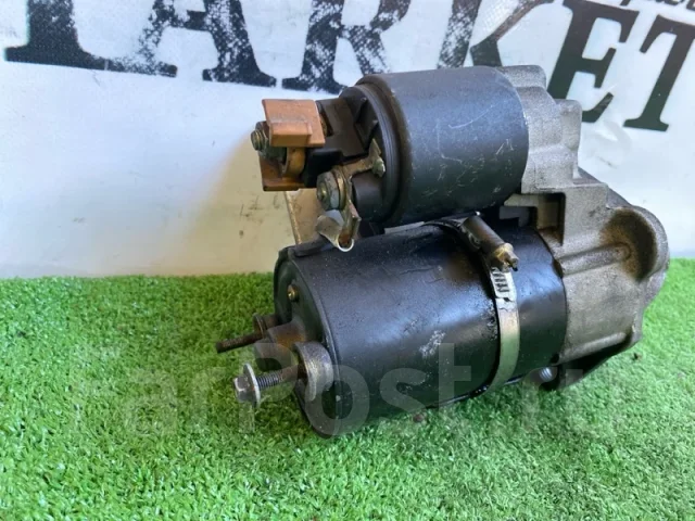 ������� AUDI A4 06B911023 8E AMB 06B911023 ����