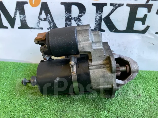 ������� AUDI A4 06B911023 8E AMB 06B911023 ����