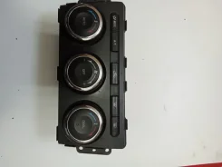 ���� ���������� ������-��������� Mazda 6 2011 61190A GH LF4K02300C 147�. � 61190A ����