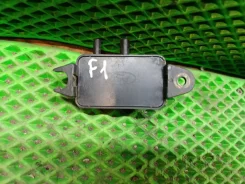 ������ ����������� �������� Ford Focus I (1998�2004) F77E9J460AB ����