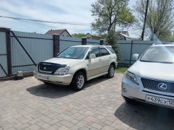 Toyota Harrier. �������, ��������, 0.1 (140��.�.), ������, 258 000����. �� ����