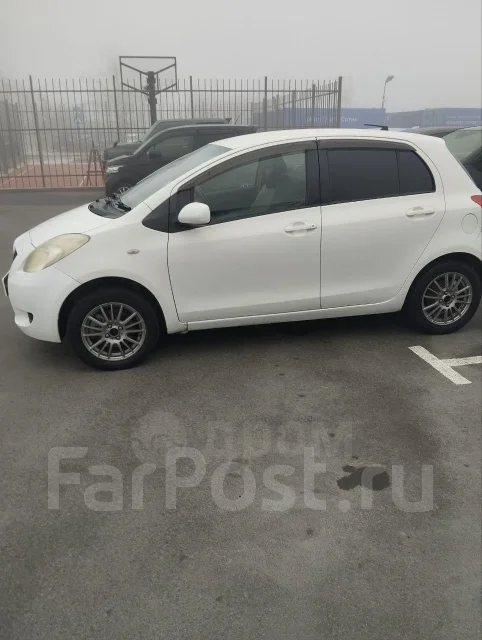 Toyota Vitz. �������, 4wd, 1.3 (87��.�.), ������, 176����. �� ����