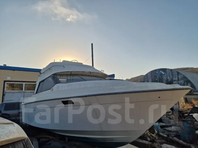Bayliner. 1992 ���, ����� 8,5��., ��������� ������������, 310��.�., ������ ����