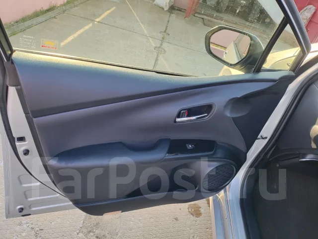 Toyota Prius. ��������, ��������, 1.8 (98��.�.), ������, 117 000����. �� ����