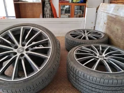 Milestar. x18" ����