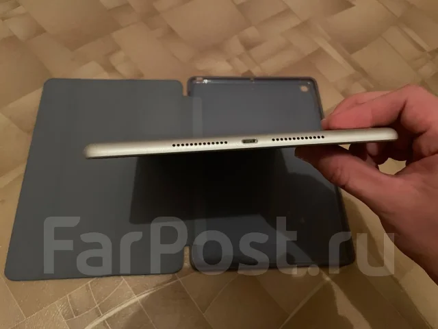 Apple iPad 9. 8 ������, ������ 64 �� ����