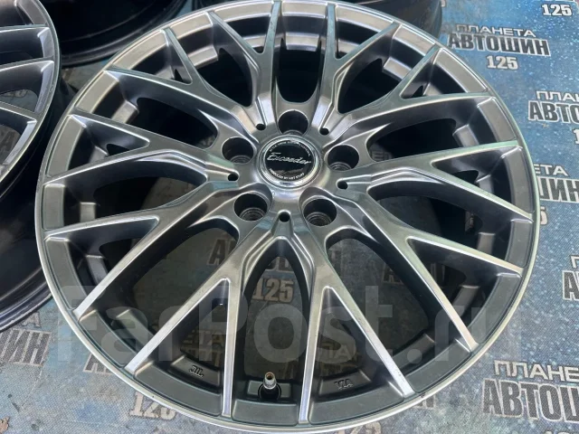 OZ Racing Spyder. 7.0x17", 5x114.3, ET38, �� 73,1���. ��� ����� �� ������ ����