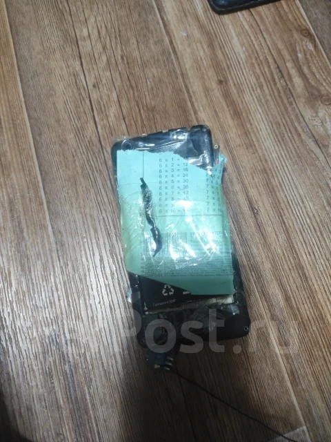 Apple iPhone 16 Pro. �����, �� 8 ��, �����, 5G, Dual-SIM ����