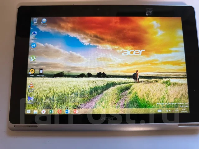 Acer. WiFi: 1, Bluetooth: 1 ����