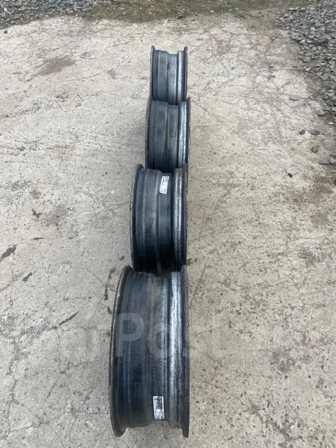 4 Racing. 6.0x16", 5x114.3, ET46, �� 64,1���. ����