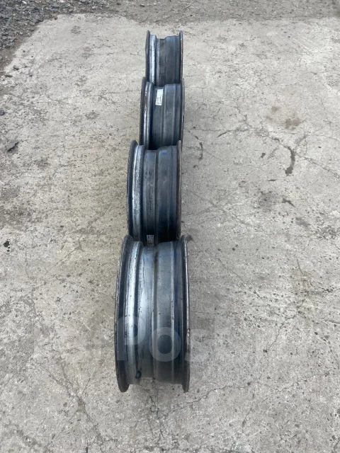 4 Racing. 6.0x16", 5x114.3, ET46, �� 64,1���. ����