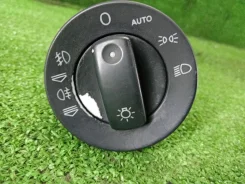 ������������� ����� ��� Audi A4 18.01.2005 8E0941531D 8E B7 BGB (2.0T) 8E0941531D ����