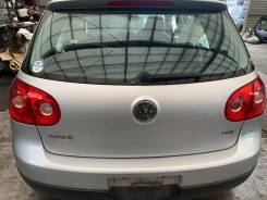 ����� ��������� Volkswagen Golf 08.11.2008 1K6827025H 5 CAXA (1.4T) 1K6827025H ����