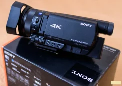 Sony FDR-AX100E. � ���������� ����