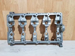 ������� ����������� Volkswagen Touran 2006 03G103264FX 1T2 BKD 03G103264FX ����