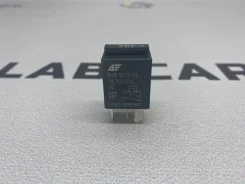 ���� 404 Audi A6 7M0951253C C6 7M0951253C ����