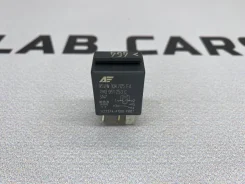 ���� 404 Audi A6 7M0951253C C6 7M0951253C ����