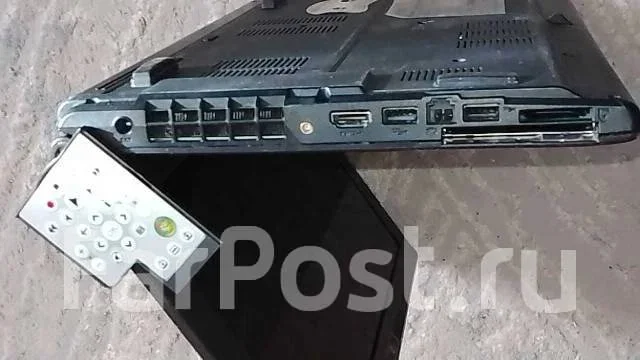 Roverbook Pro 200. 12.1", 1,8����, ��� 2048 ��, ���� 250���, WiFi: 1, Bluetooth: 1 ����