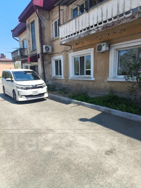 3-���������, ���������� ����, ������������ �����, ����������, ����� ��������� 162. ������������, ���������, 56���.��., 1/2 ����, ������������ ������....