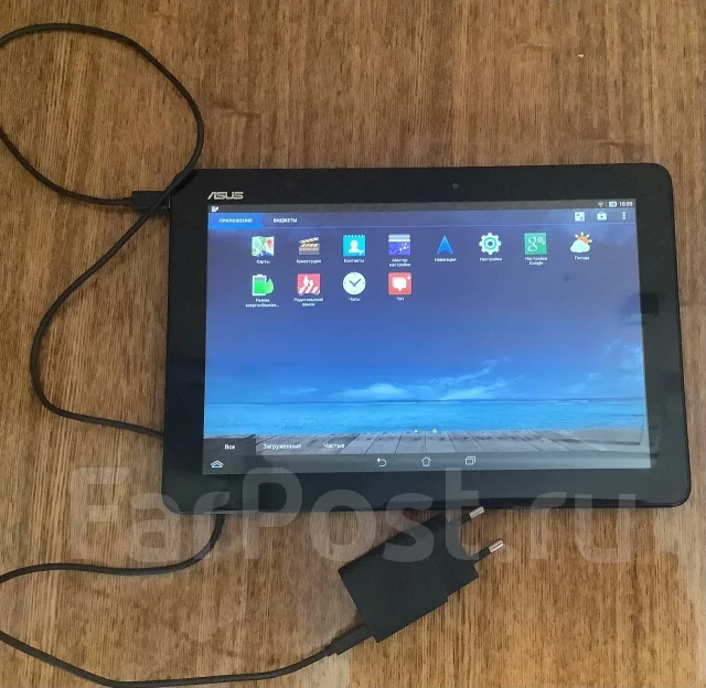 Asus. 10 ������, ������ 16 �� ����