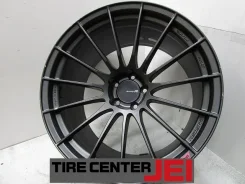 Enkei Racing Revolution RS05RR