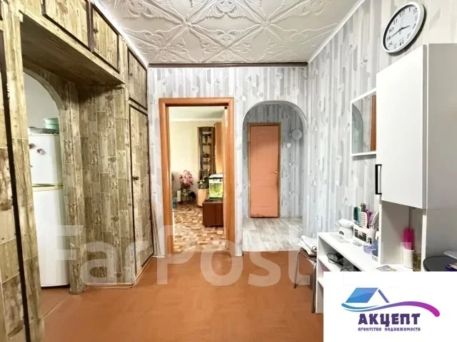 3-���������, ����� ������������ (���. ���������) 9. ���������, ���������, 66,4���.��. �������� ����